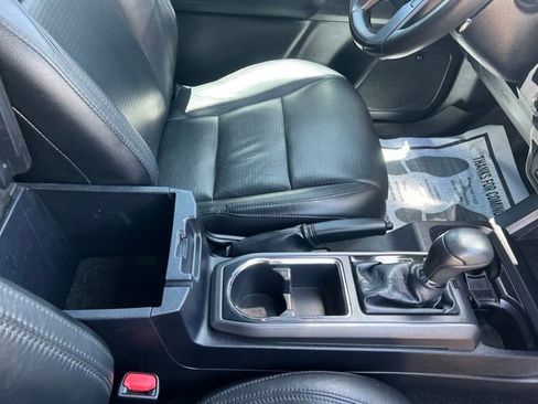 Used 2019 Toyota Tacoma TRD Sport RWD image 27
