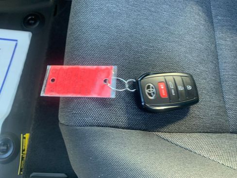 New 2026 Toyota Camry LE image 33