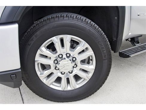 Used 2021 GMC Sierra 2500 Denali w/ Denali Ultimate Package image 29