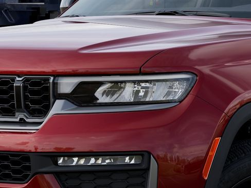 New 2026 Jeep Grand Cherokee Limited image 6