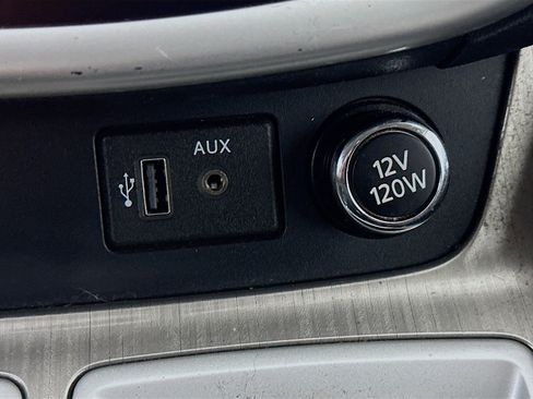 Used 2018 Nissan Murano Platinum w/ Cargo Package image 25