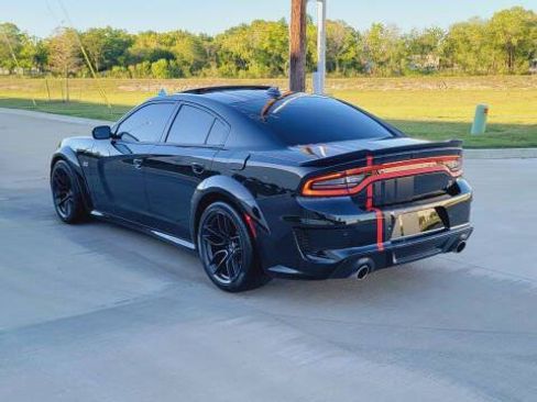 Used 2022 Dodge Charger Scat Pack RWD image 10