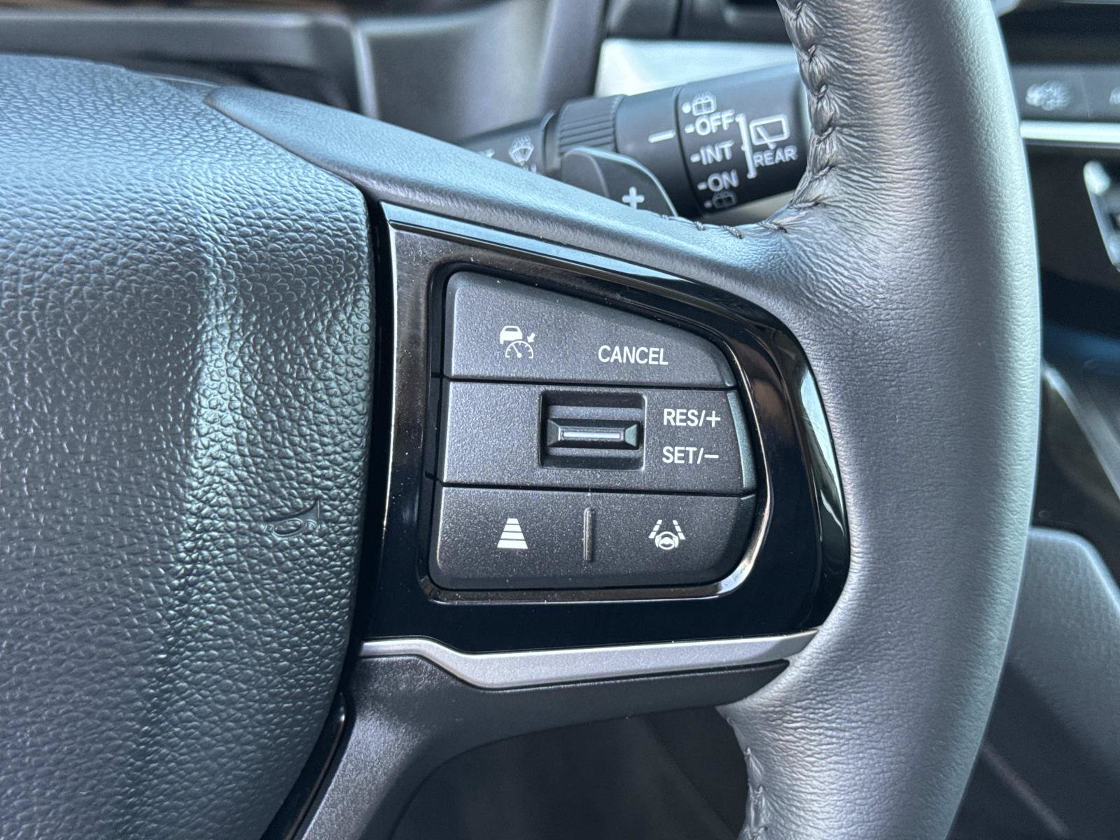 Used 2026 Honda Odyssey Touring image 12