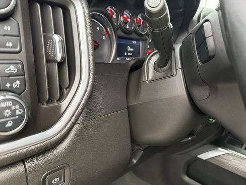 Used 2022 Chevrolet Silverado 2500 LTZ w/ LTZ Convenience Package AWD/4WD image 54