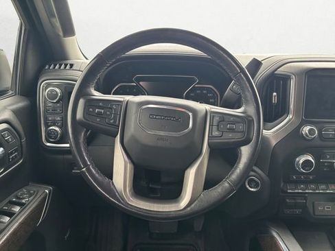 Used 2022 GMC Sierra 1500 Denali w/ Denali Reserve Package AWD/4WD image 12