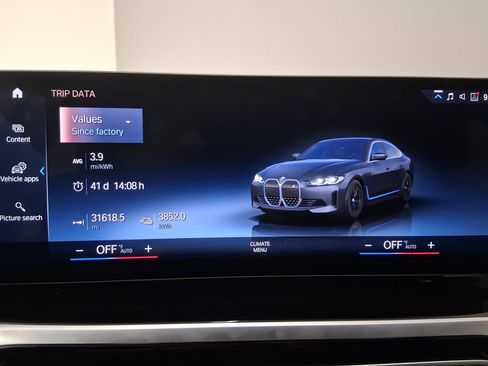 Certified 2023 BMW i4 eDrive40 w/ Premium Package RWD image 27