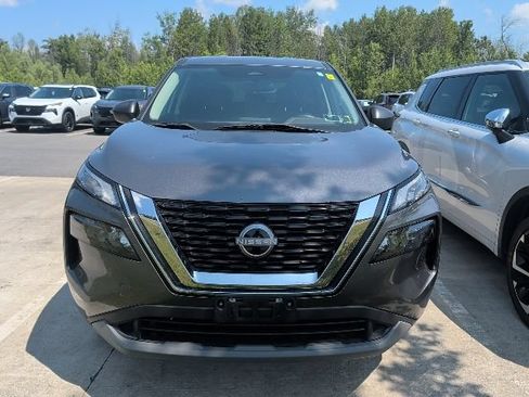 Certified 2023 Nissan Rogue S AWD/4WD image 2
