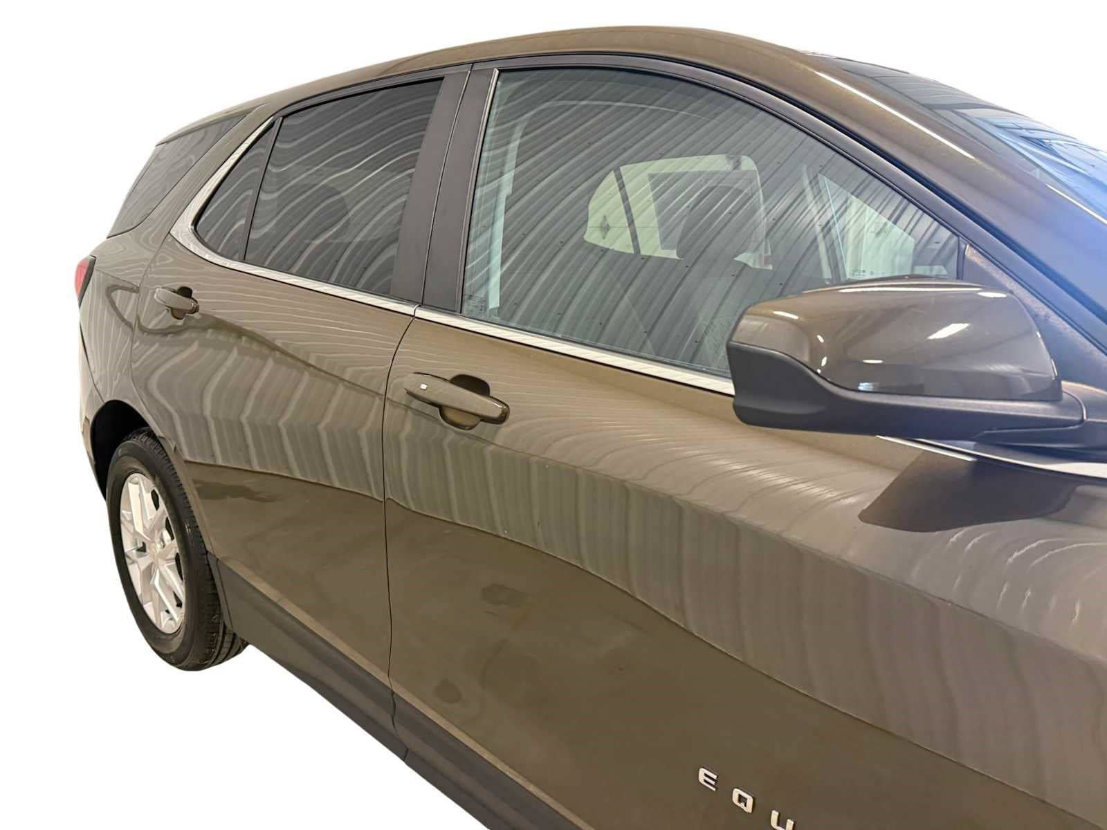 Used 2024 Chevrolet Equinox LT FWD image 11