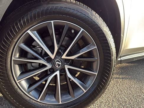 Used 2022 Lexus NX 250 FWD w/ Towing Package (2000 Lbs) image 30