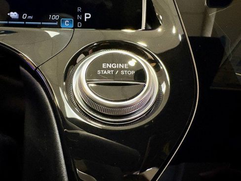 New 2026 Mercedes-Benz E 53 AMG e 4MATIC Sedan image 23