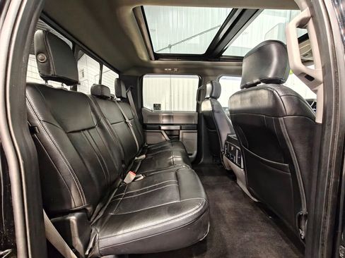 Used 2018 Ford F150 XLT w/ Equipment Group 302A Luxury AWD/4WD image 30