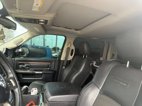 Used 2016 RAM 2500 Laramie w/ Sport Appearance Group AWD/4WD image 5