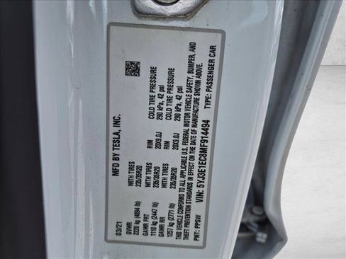 Used 2021 Tesla Model 3 Performance AWD/4WD image 15