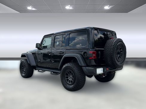 Used 2022 Jeep Wrangler Unlimited Sport w/ Xtreme Recon 35" Tire Package AWD/4WD image 3