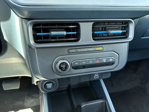 New 2026 Ford Maverick Lobo image 29