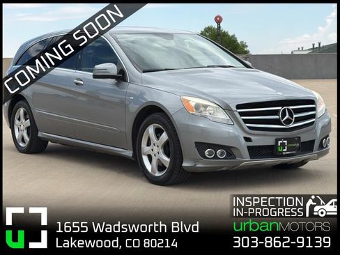 Used 2011 Mercedes-Benz R 350 BlueTEC 4MATIC image 1