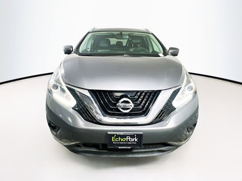 Used 2018 Nissan Murano Platinum w/ Cargo Package image 2