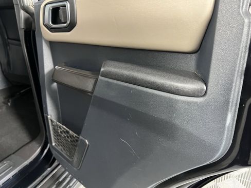 Used 2024 Ford Bronco Wildtrak image 31