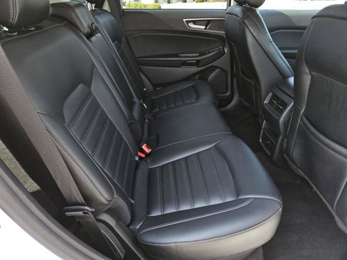 Used 2024 Ford Edge SEL AWD/4WD image 33