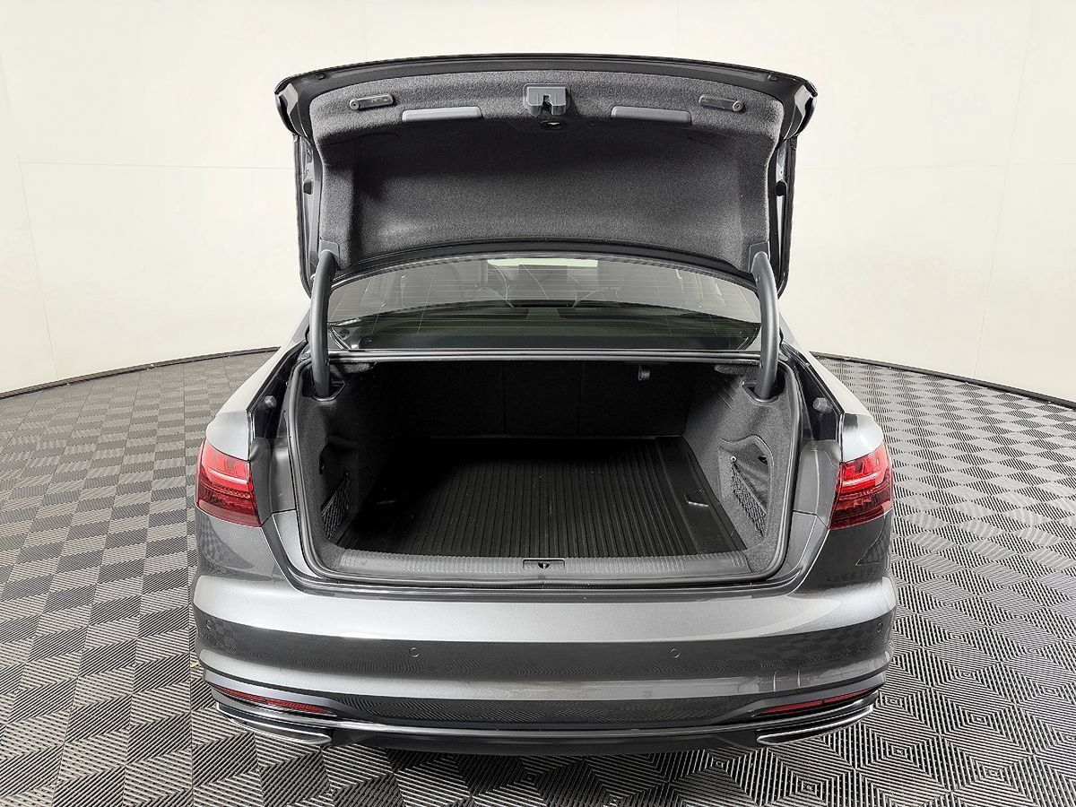 Used 2022 Audi A4 2.0T Prestige AWD/4WD image 13