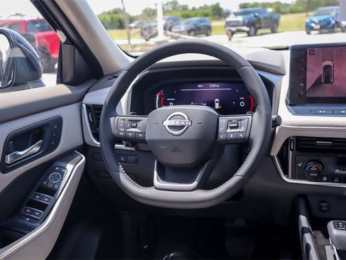 New 2025 Nissan Rogue SL w/ Tech Package image 21