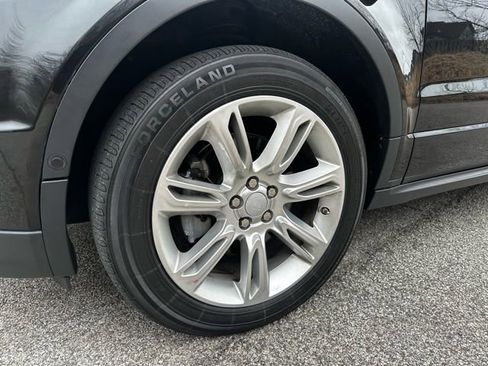 Used 2018 Land Rover Range Rover Evoque HSE Dynamic image 20