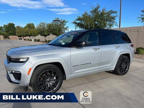 Certified 2025 Jeep Grand Cherokee Summit w/ Obsidian Package AWD/4WD image 1