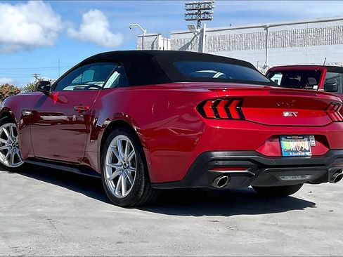 Used 2024 Ford Mustang GT Premium RWD image 4