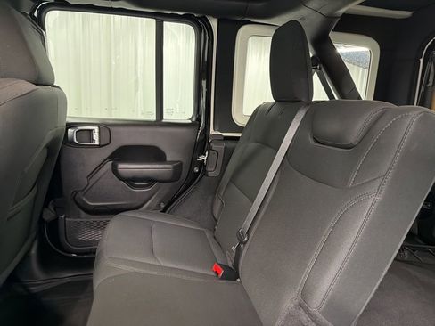 Used 2023 Jeep Wrangler Unlimited Sport AWD/4WD image 12