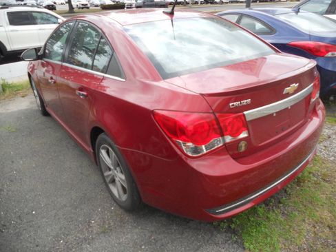 Used 2014 Chevrolet Cruze LT w/ Sun, Sound and Sport Package FWD image 4