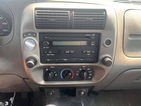Used 2011 Ford Ranger XLT w/ Bright Trim Group AWD/4WD image 14