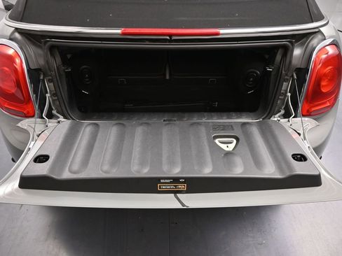 Used 2017 MINI Cooper Convertible image 29