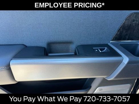 New 2026 Ford F250 Lariat w/ Black Appearance Package AWD/4WD image 15