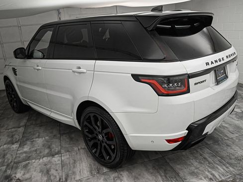 Used 2020 Land Rover Range Rover Sport HSE Dynamic image 4