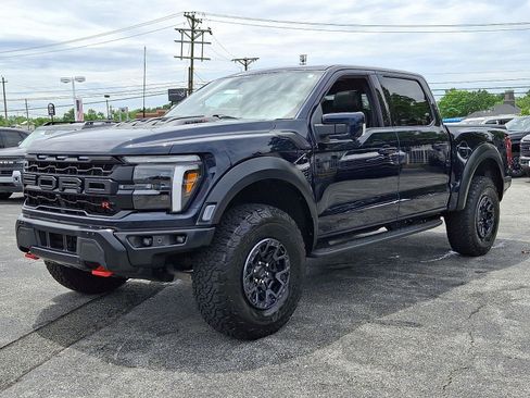 Certified 2025 Ford F150 Raptor w/ Equipment Group 803A Raptor R AWD/4WD image 3
