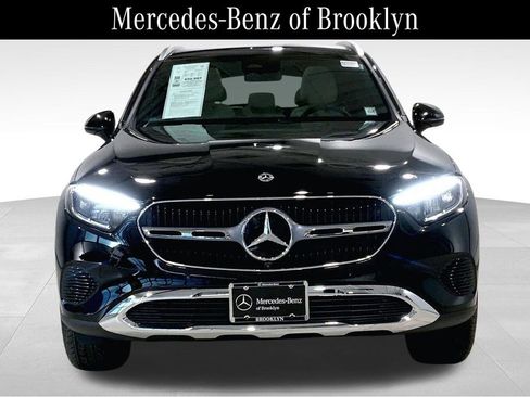 Certified 2025 Mercedes-Benz GLC 300 4MATIC image 3