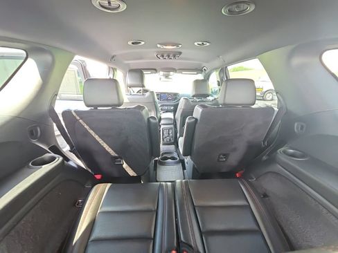 Used 2021 Dodge Durango R/T w/ Blacktop Package AWD/4WD image 22