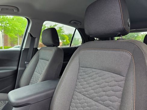 Certified 2020 Chevrolet Equinox LT image 12