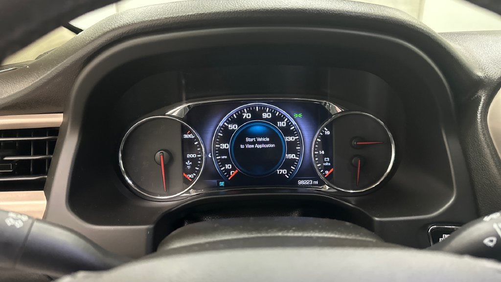 Used 2017 GMC Acadia Denali w/ Technology Package AWD/4WD image 16