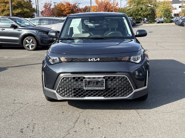 Used 2025 Kia Soul LX w/ LX Technology Package FWD image 6