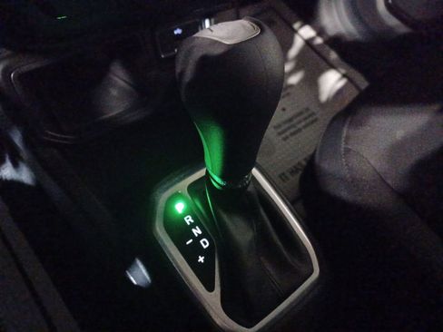 Used 2018 Jeep Renegade Altitude image 20