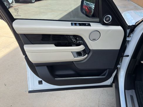 Used 2020 Land Rover Range Rover Long Wheelbase Autobiography AWD/4WD image 9