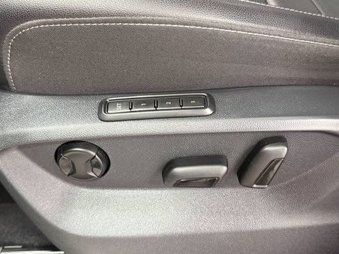 Used 2019 Volkswagen Atlas SEL AWD/4WD image 28