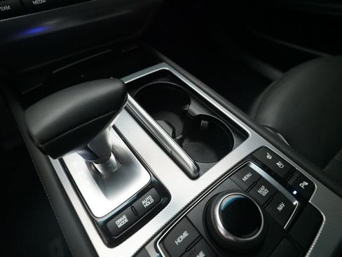 Used 2018 Genesis G80 5.0 Ultimate AWD/4WD image 17