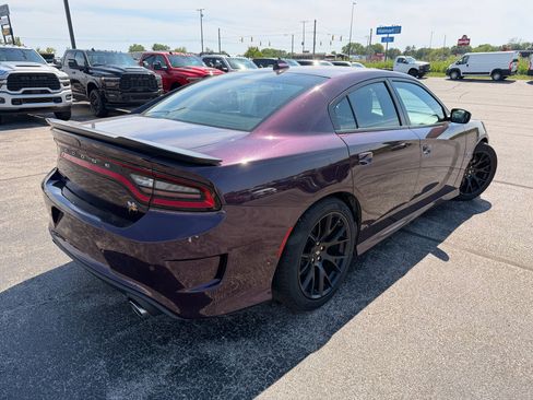 Used 2021 Dodge Charger Scat Pack w/ Dynamics Package RWD image 3