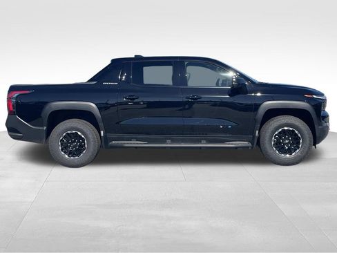 New 2026 Chevrolet Silverado EV Trail Boss w/ Plus Package image 2