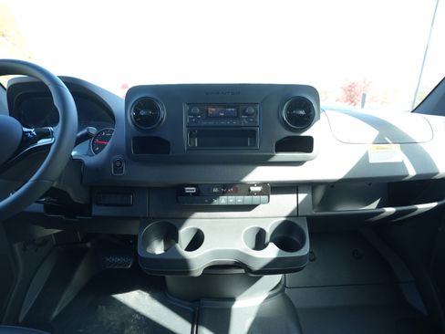 New 2025 Mercedes-Benz Sprinter 2500 image 24