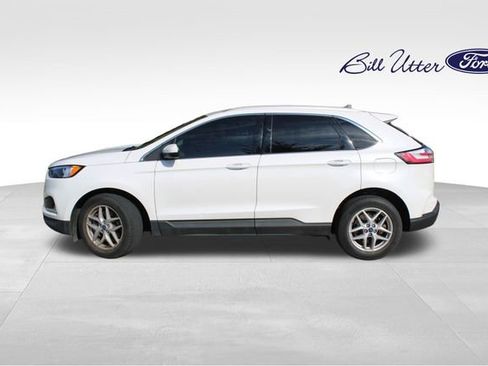 Certified 2022 Ford Edge SEL w/ Convenience Package image 8