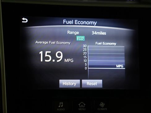Used 2018 INFINITI Q50 Luxe w/ Sensory Package (Luxe) AWD/4WD image 23