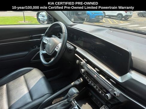 Certified 2025 Kia Telluride S FWD image 17